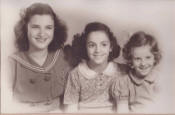 The Leavy sisters: Ellen Leavy, Doris (Leavy) Weinberg, and Maxine (Leavy) Gersh