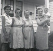 Doris (Leavy) Weinberg, Myrtle (Rosenberg) Leavy, Rachael (Kronson) Weinberg, Lena (Simpson) Rosenberg, and Michael Weinberg - August 1959